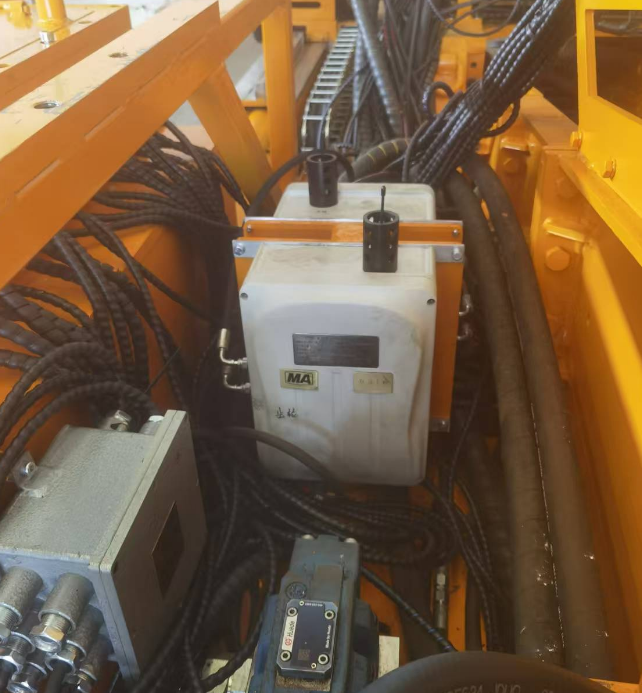 石家莊煤機(jī)掘進(jìn)機(jī)液壓系統(tǒng)油液在線監(jiān)測系統(tǒng)應(yīng)用案例